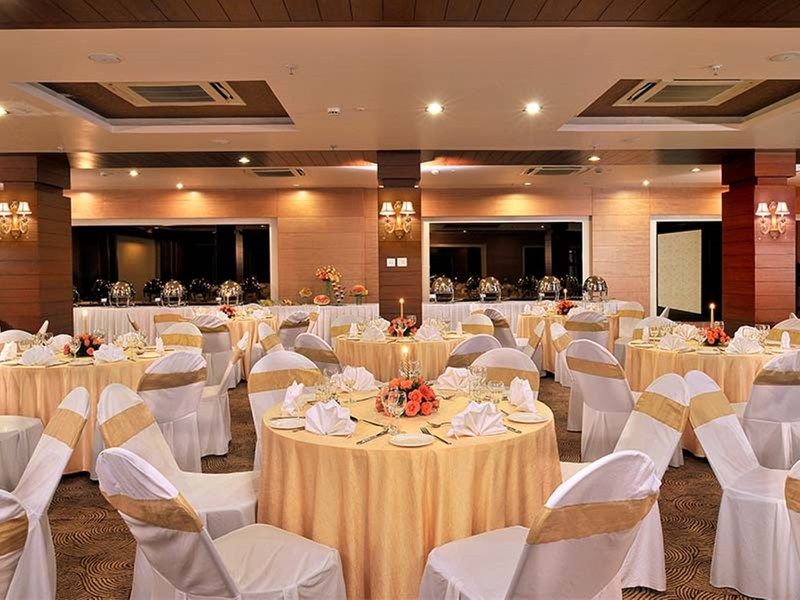 Fortune Jp Palace, Mysore - Member Itc Hotels' Group Exterior foto Banquet Hall